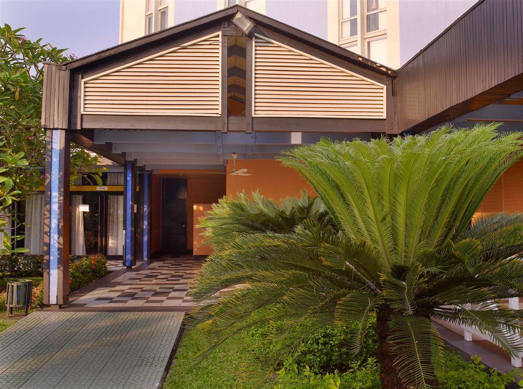 Douala Rabingha Hotel Buitenkant foto